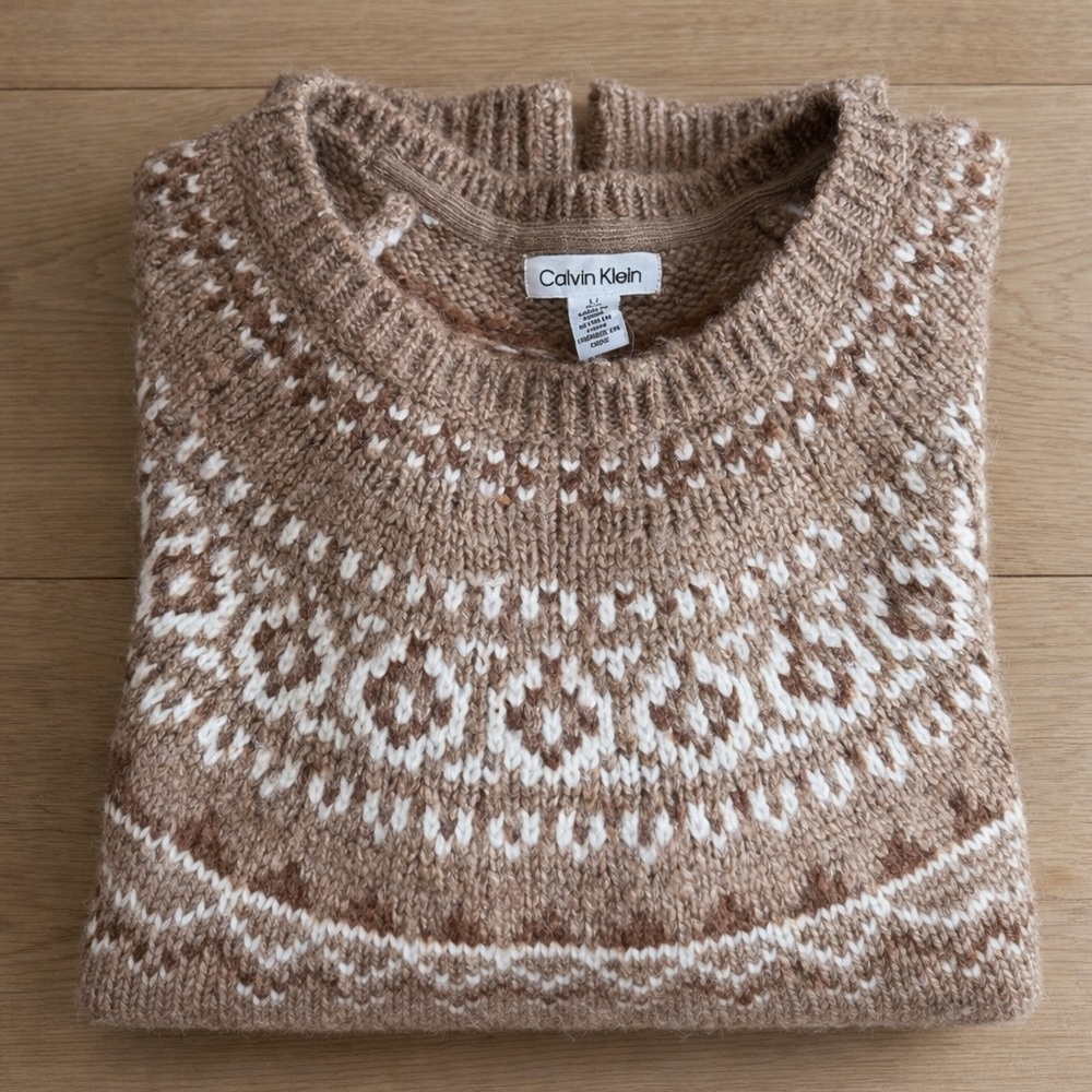 NWT Calvin Klein Brown, Tan and White Patterned Sweater
